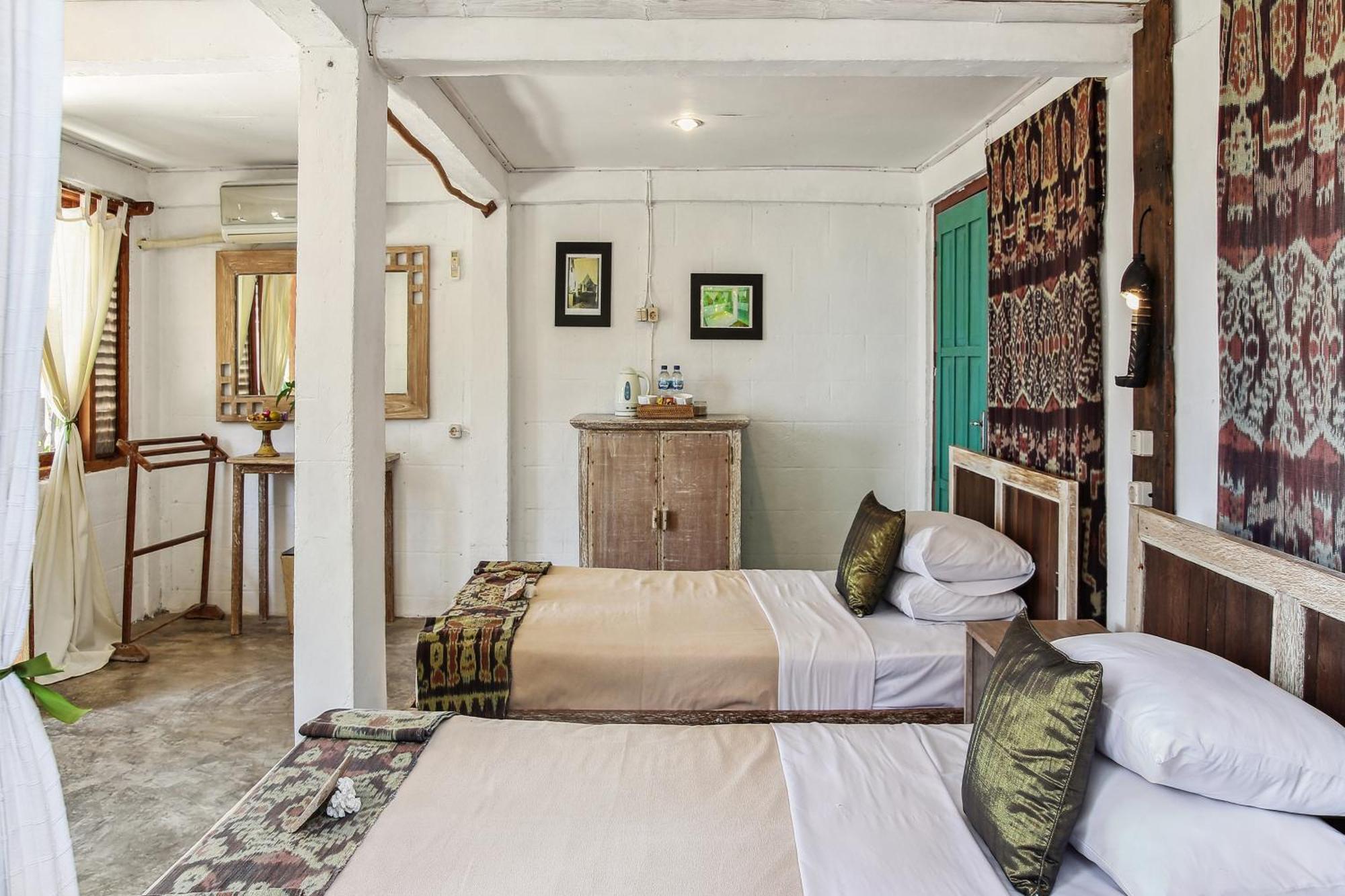 Cemara Beachfront Suite Mondu Экстерьер фото